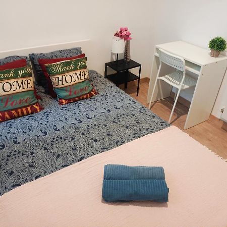 Private Rooms In Born 바르셀로나 외부 사진
