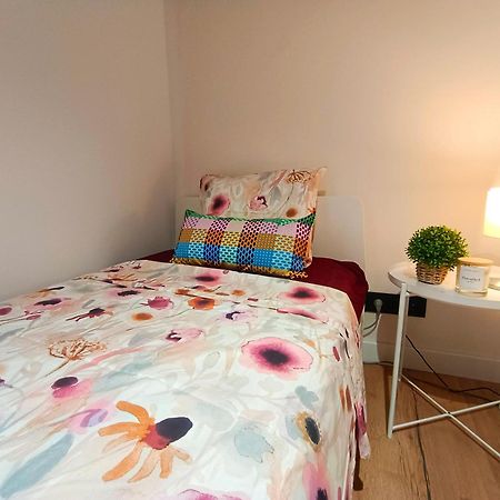 Private Rooms In Born 바르셀로나 외부 사진