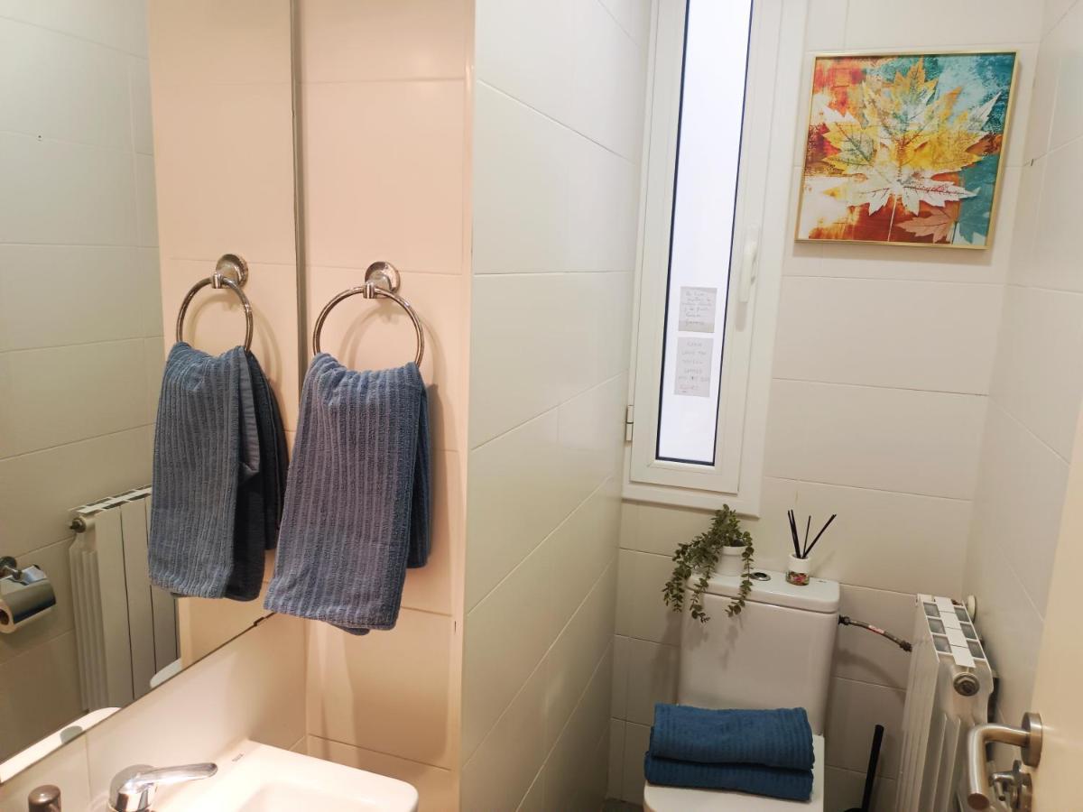 Private Rooms In Born 바르셀로나 외부 사진